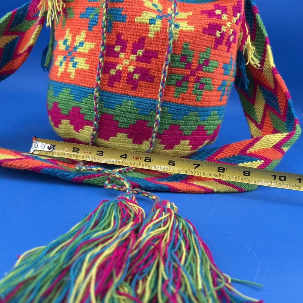 Authentic Wayuu Colombian Womens Handmade Large Colorful Mochila Bojo Tote Bag - Picture 4 of 11